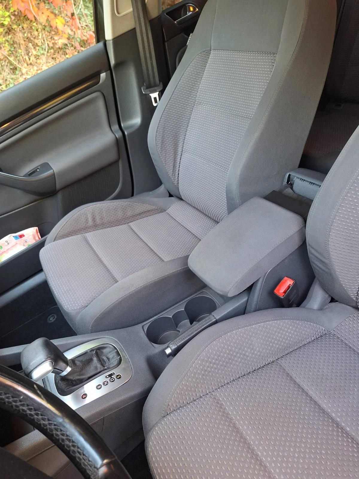 VW Golf 2.0 TDI GT 170 �.� DSG | Mobile.bg � ����������� 10