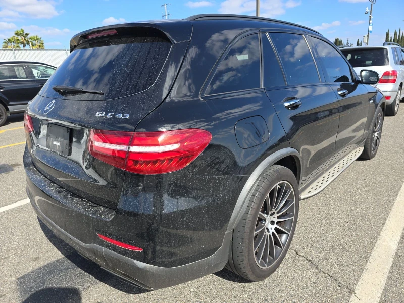 Mercedes-Benz GLC 43 AMG, снимка 4 - Автомобили и джипове - 49088797