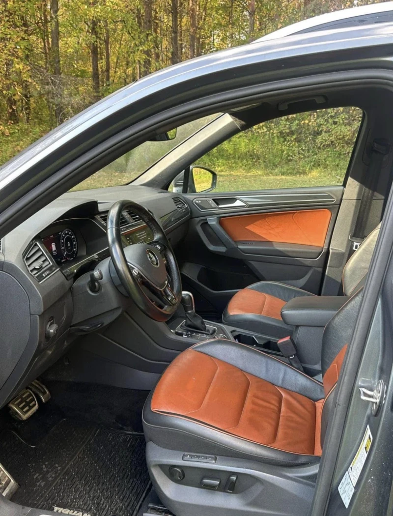 VW Tiguan * * HIGHLINE R-LINE* * CARFAX* * АВТОКРЕДИТ* * , снимка 9 - Автомобили и джипове - 52821660