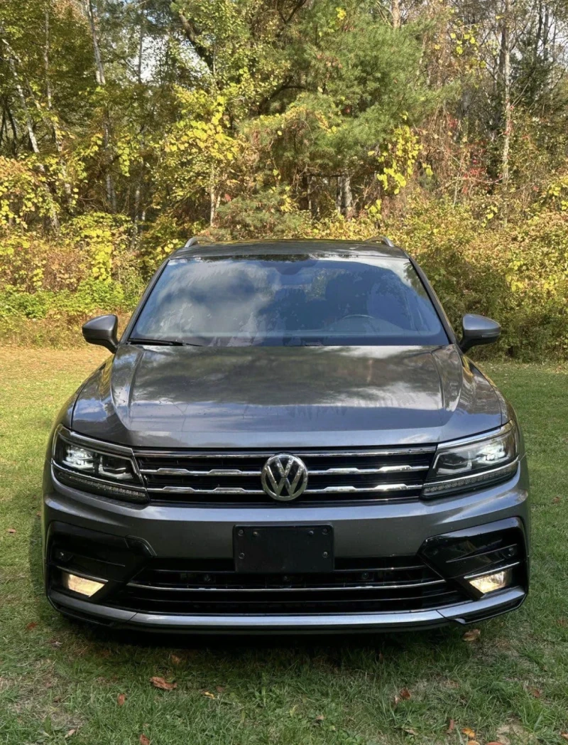 VW Tiguan * * HIGHLINE R-LINE* * CARFAX* * АВТОКРЕДИТ* * , снимка 2 - Автомобили и джипове - 52821660
