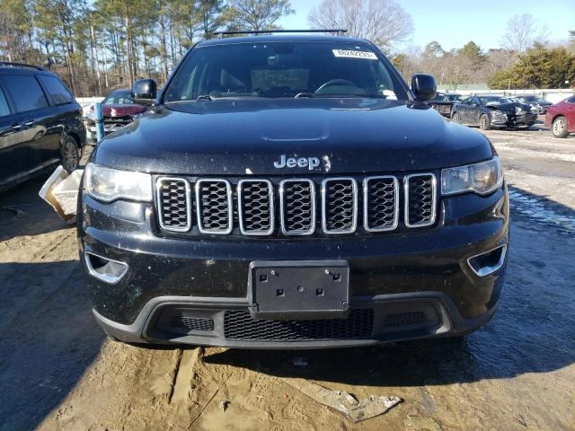 Jeep Grand cherokee 2017 LAREDO ЦЕНА ДО БЪЛГАРИЯ!, снимка 1 - Автомобили и джипове - 49065579