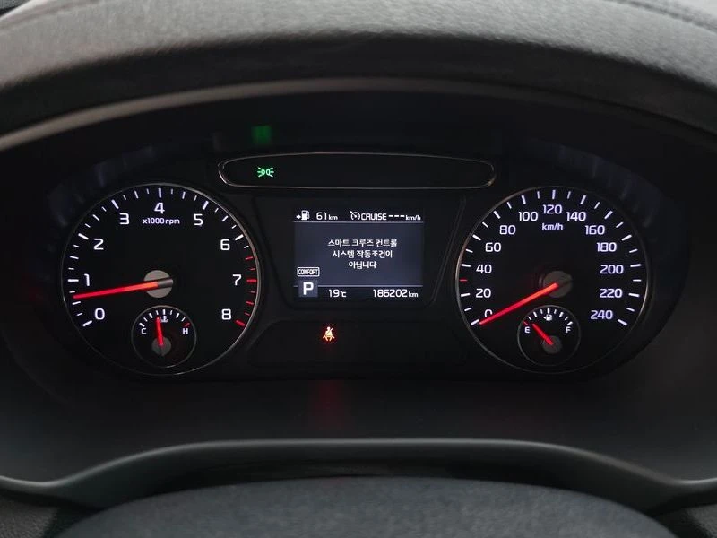 Kia Sorento Gasoline 2.0 Turbo 4WD| 240к.с.| ВКЛ.ТЕХНОТЕСТ, снимка 8 - Автомобили и джипове - 55222370