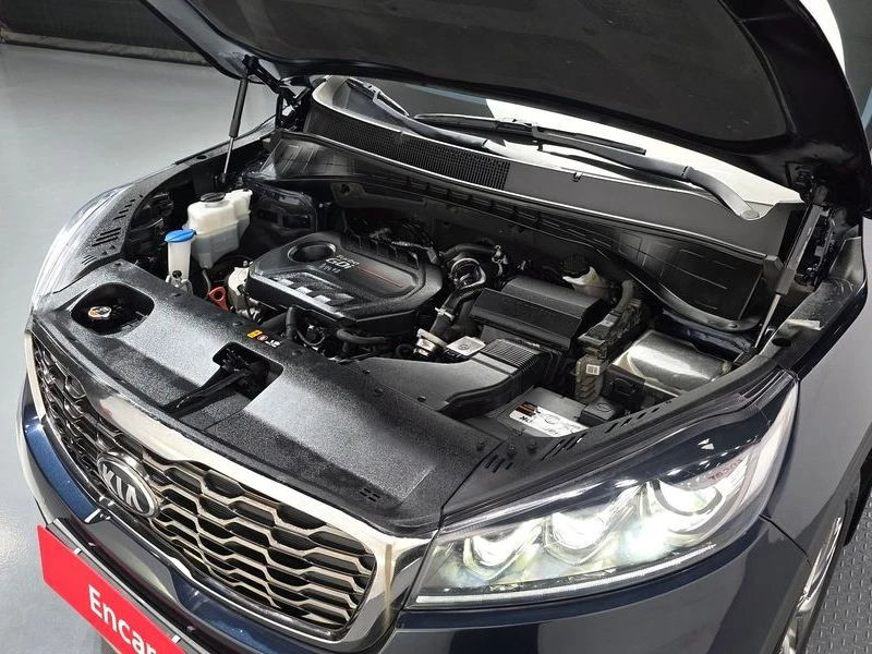 Kia Sorento Gasoline 2.0 Turbo 4WD| 240к.с.| ВКЛ.ТЕХНОТЕСТ, снимка 6 - Автомобили и джипове - 55222370