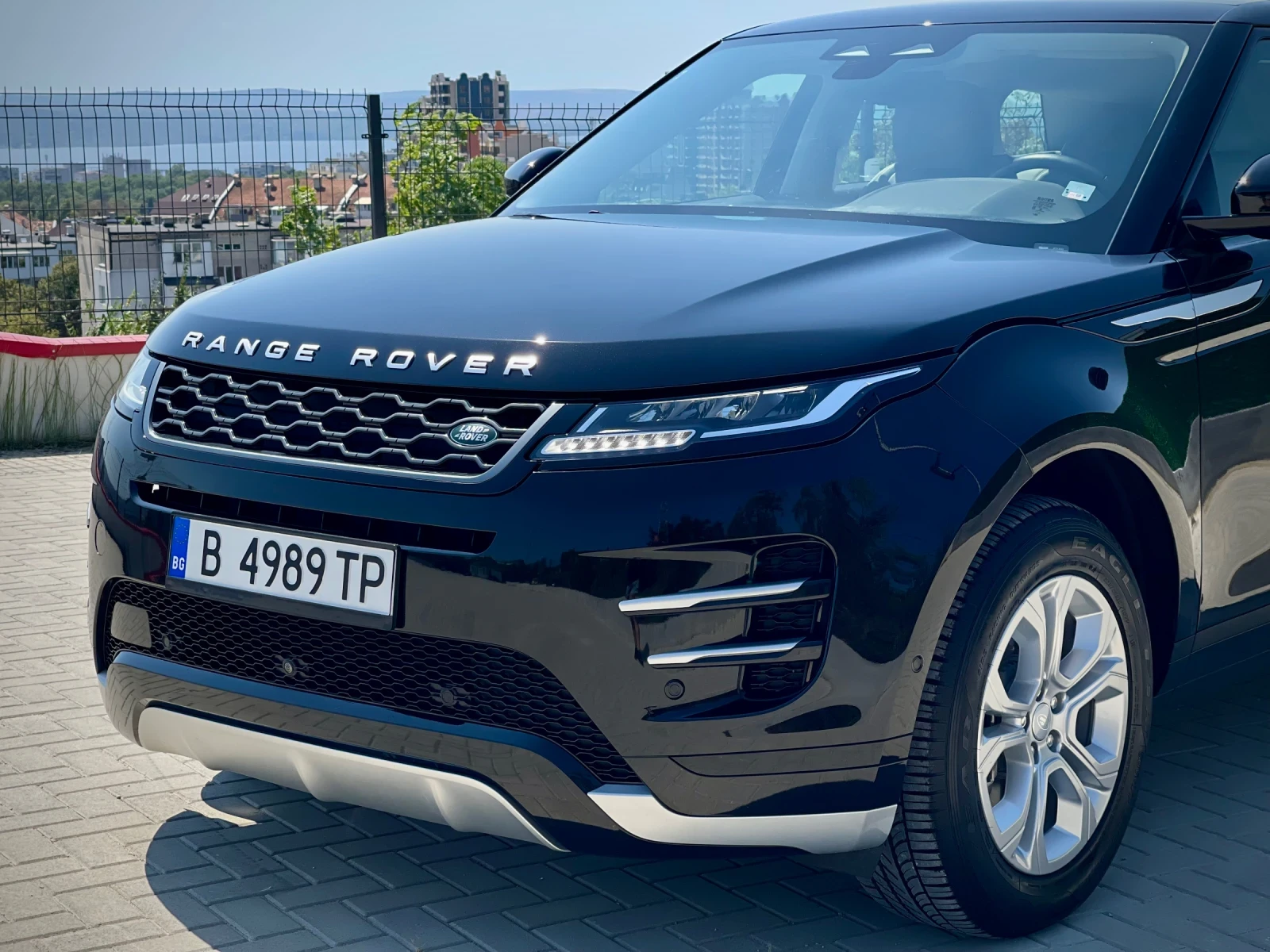 Land Rover Range Rover Evoque HYBRID - изображение 4