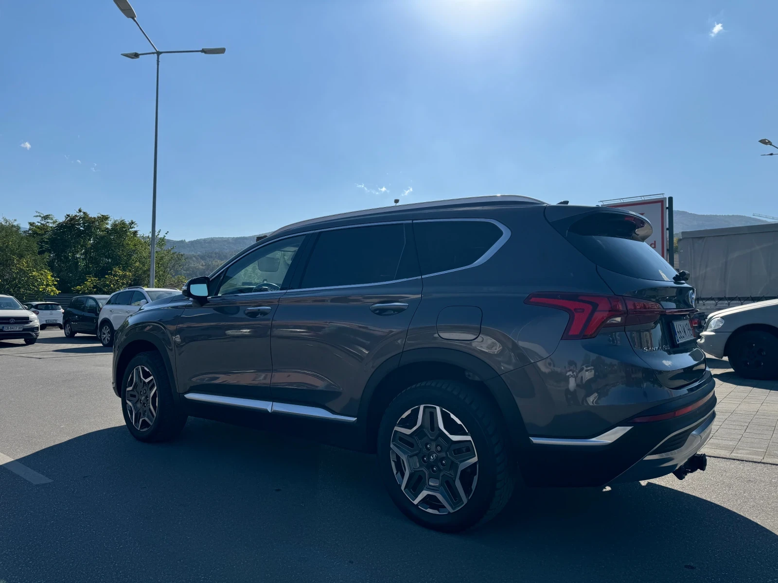 Hyundai Santa fe 1.6 Plug-in HYBRID LUXURY - изображение 4