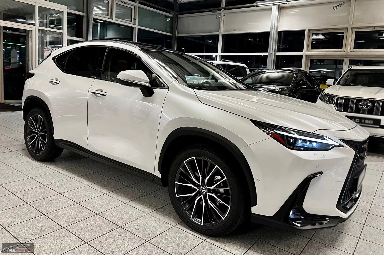 Lexus NX 350h НОВ!/LUXURY/243HP/4WD/MARKLEV./HUD/360/PANO/426f - изображение 5