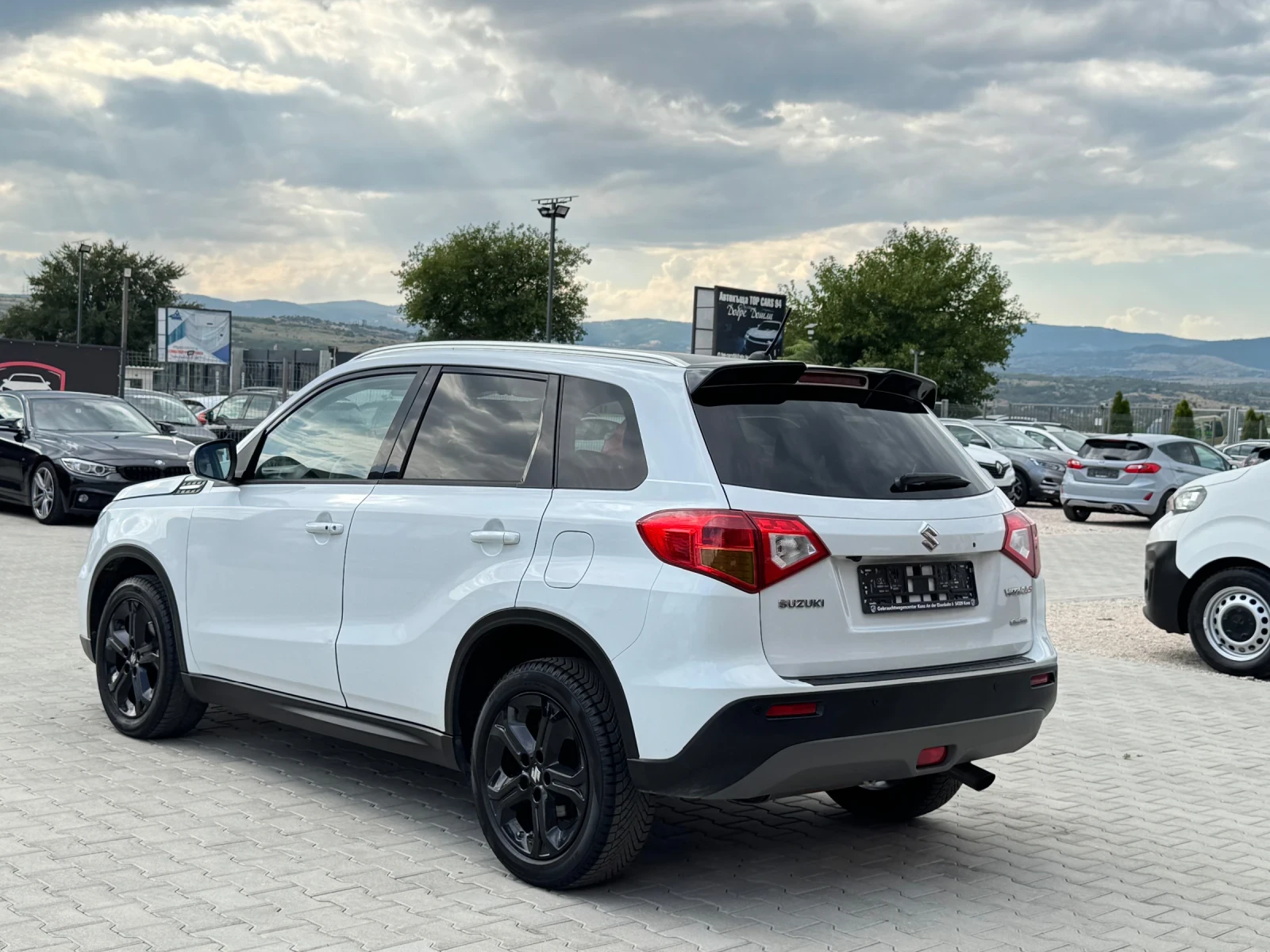 Suzuki Vitara 4x4 AVTOMAT FULL - изображение 3