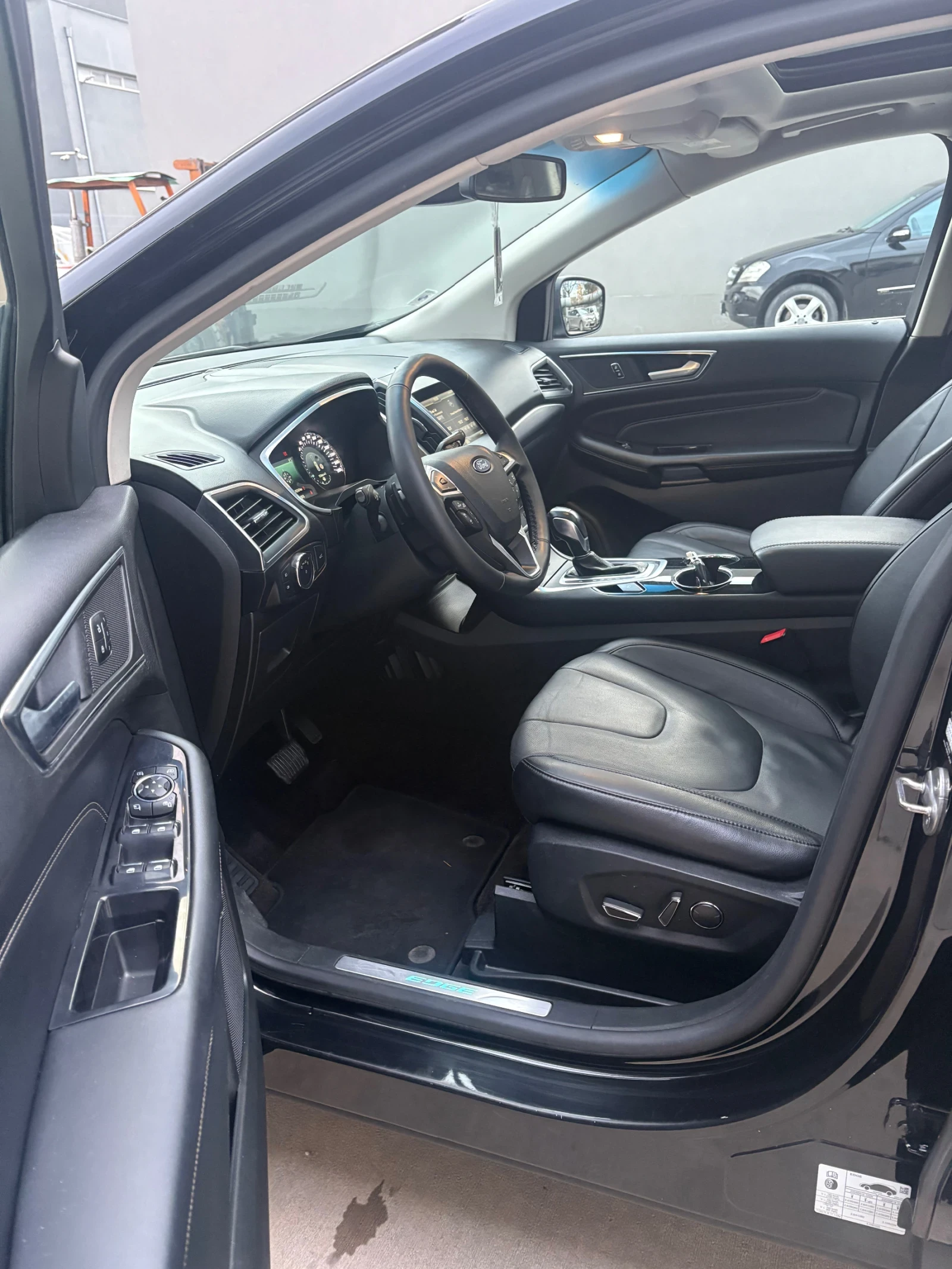 Ford Edge Titanium + + + FULL EXTRAS 2.0 diesel 210kc Euro 6 | Mobile.bg   13