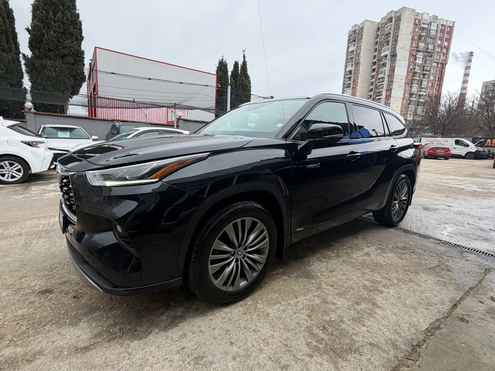 Toyota Highlander HEV/PLATINUM/243HP/7S/360/ACC/JBL/MEMO/DIST | Mobile.bg � ����������� 14