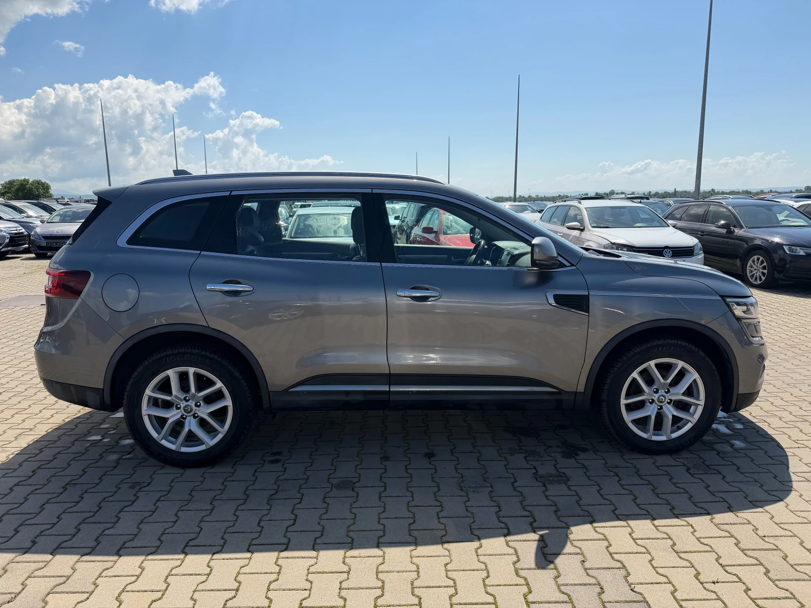 Renault Koleos 2.0DCI 4X4 AVTOMAT/NAVI/KOJA EURO 6, снимка 5 - Автомобили и джипове - 54667167