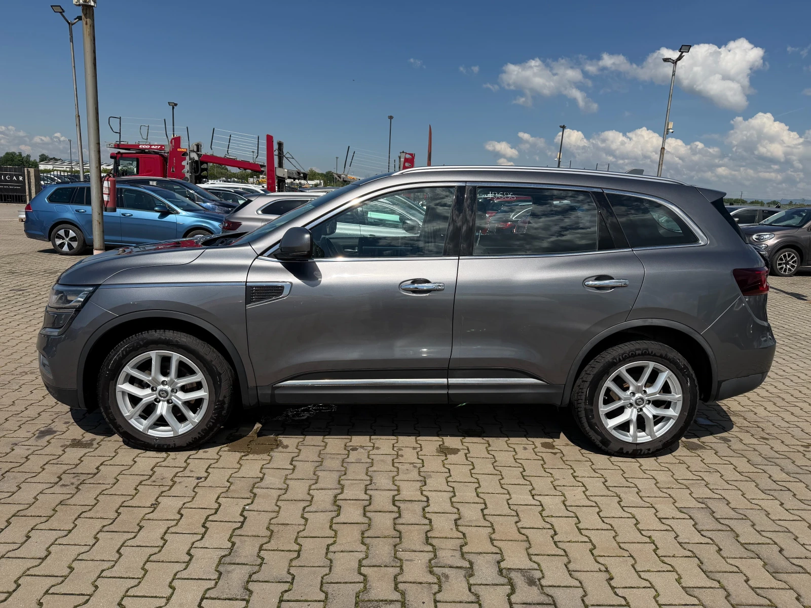 Renault Koleos 2.0DCI 4X4 AVTOMAT/NAVI/KOJA EURO 6, снимка 9 - Автомобили и джипове - 54667167