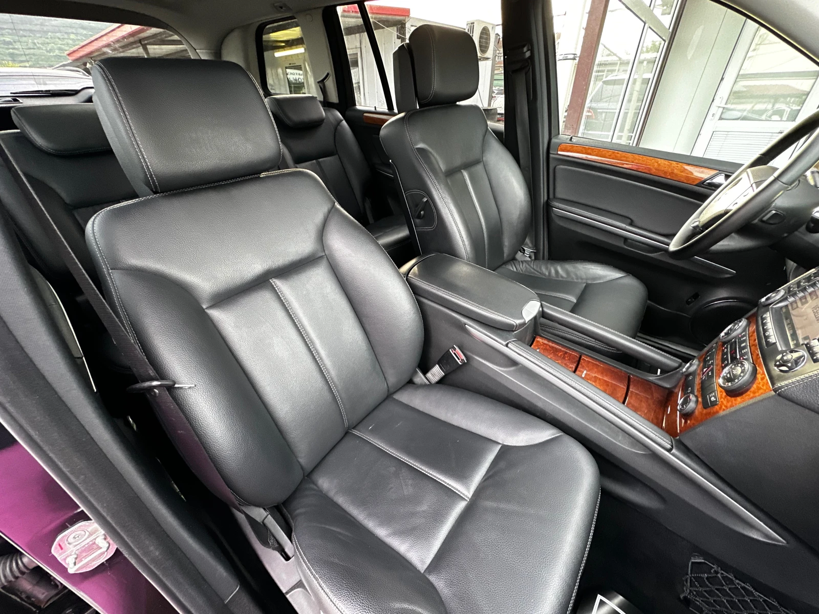 Mercedes-Benz GL 320 CDI 224к.с 3xTV, снимка 10 - Автомобили и джипове - 54839849