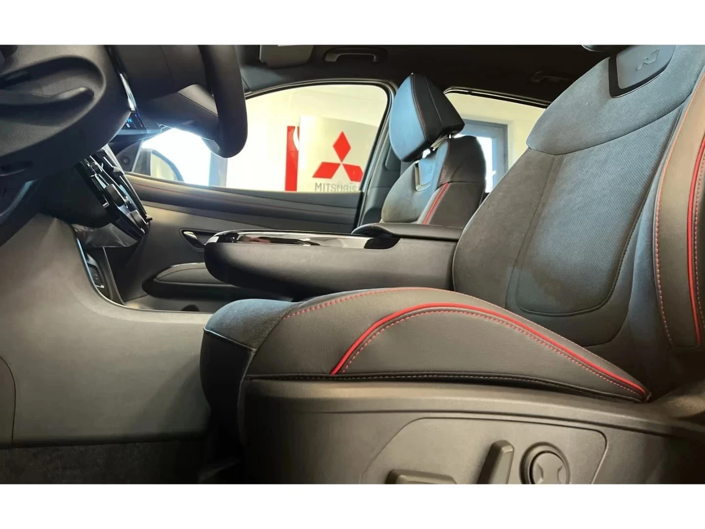 Hyundai Tucson НОВ/HEV/239HP/N-LINE/FWD/ИЗБОР ЦВЯТ/287h, снимка 9 - Автомобили и джипове - 55211081