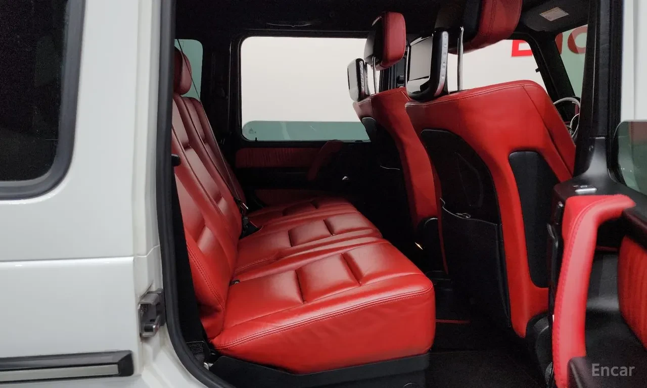 Mercedes-Benz G 63 AMG RED LEATHER | HARMAN K |  Accident-free , снимка 9 - Автомобили и джипове - 55645631