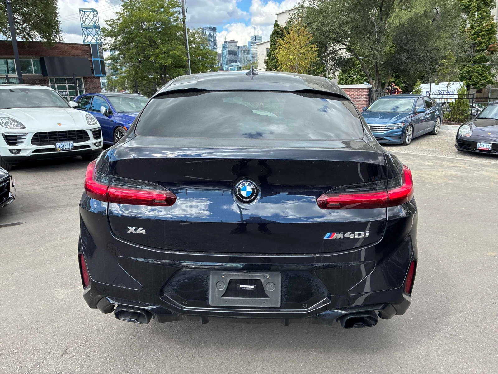 BMW X4  M40i / DIS / 360 / HUD / AMBIENT, снимка 4 - Автомобили и джипове - 56080766