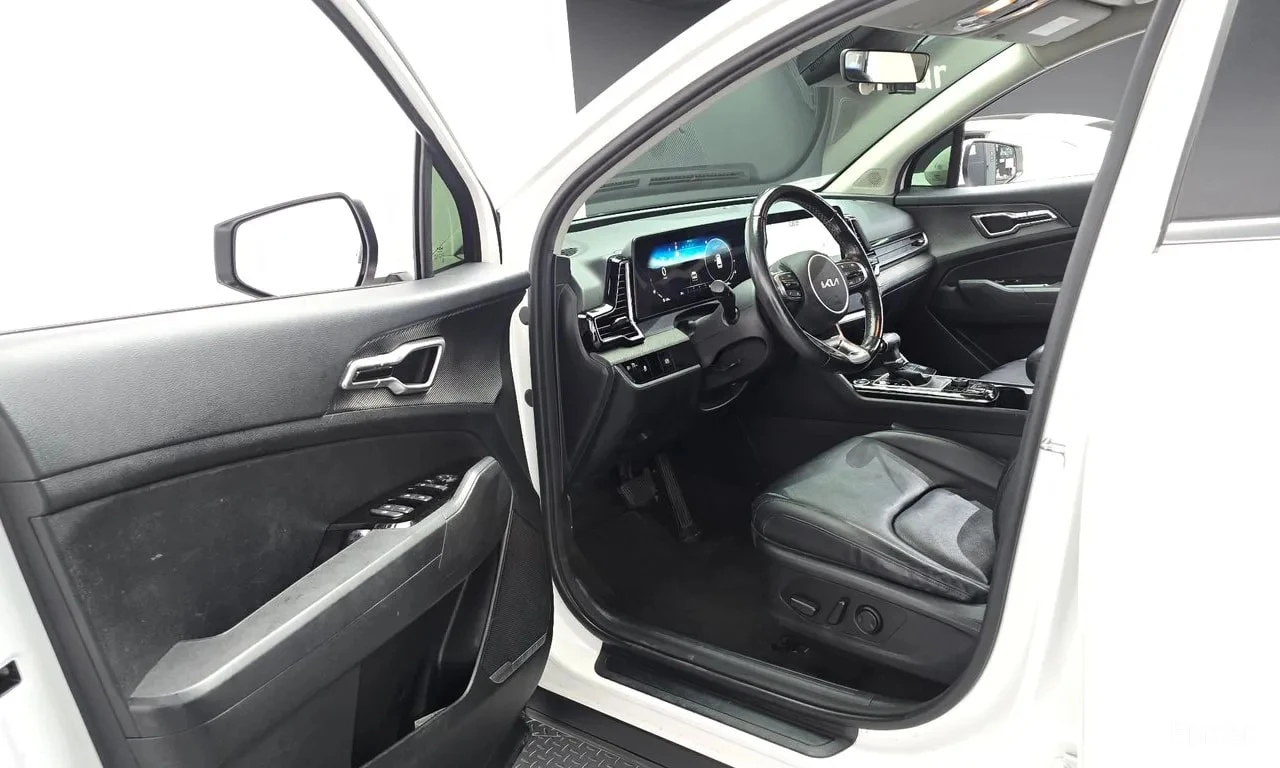 Kia Sportage * 1.6 Turbo 2WD * ФИКСИРАНА ЦЕНА ДО БЪЛГАРИЯ* , снимка 10 - Автомобили и джипове - 56132476