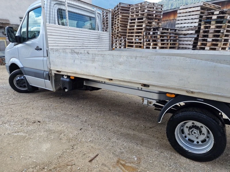 VW Crafter, снимка 2 - Бусове и автобуси - 49586438