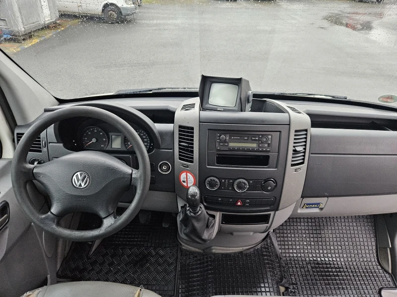 VW Crafter 2.5tdi 109ps klima 8+ 1, снимка 14 - Бусове и автобуси - 48647903