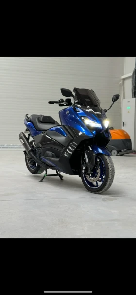     Yamaha T-max 560