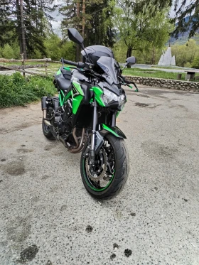 Kawasaki Z