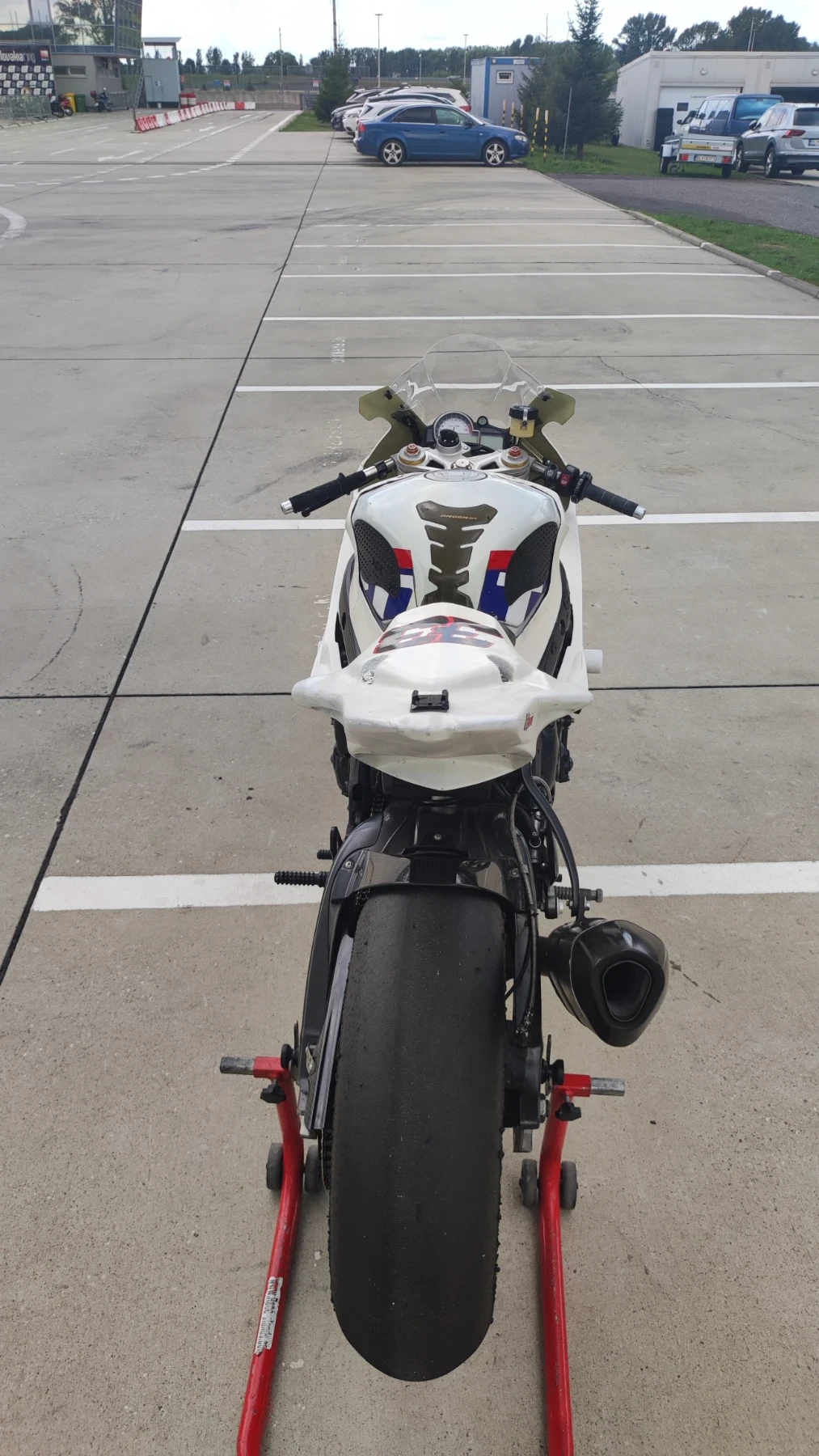 BMW S 1000 RR - изображение 9