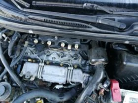 Toyota Avensis verso 2.0D4D, снимка 6