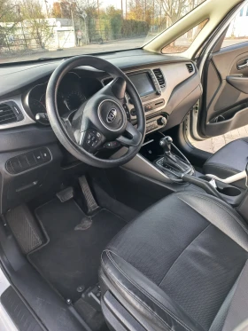 Kia Carens, снимка 17