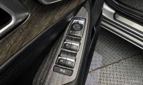 Kia K8 3.5* LPG* ПОДГРЕВ* ОБДУХВАНЕ* 360КАМЕРА* КЕЙЛЕС* , снимка 5