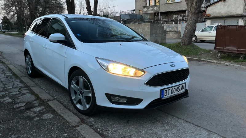 Ford Focus 1, 5 TDCI, снимка 2 - Автомобили и джипове - 48738466