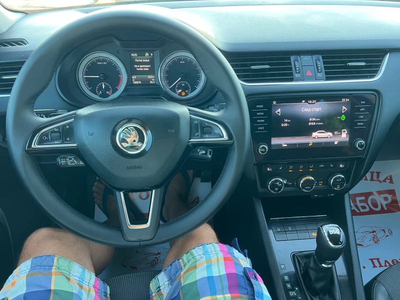 Skoda Octavia 2.0TDi/150p.s-Facelift/DSG/Sedan/Koja/Navi/TOP!!!!, снимка 12 - Автомобили и джипове - 51472462