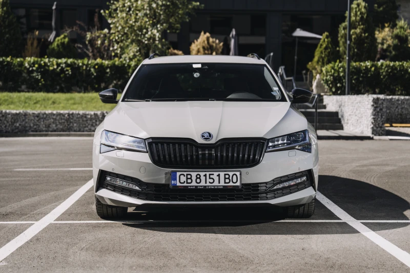 Skoda Superb Sportline, снимка 2 - Автомобили и джипове - 52638121