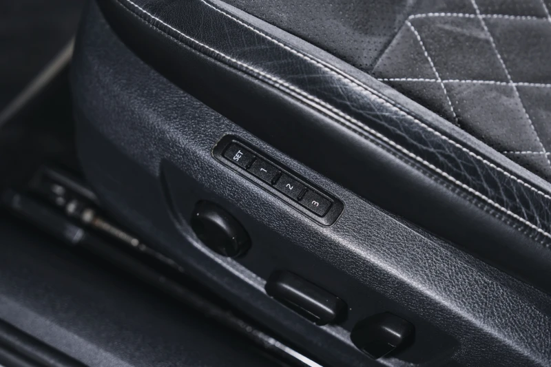 Skoda Superb Sportline, снимка 13 - Автомобили и джипове - 52638121