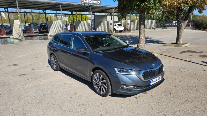 Skoda Octavia 1.5 eTSI/DSG/Combi/Edition+ /Disctr/Lane/Digitl/Am, снимка 3 - Автомобили и джипове - 52620905