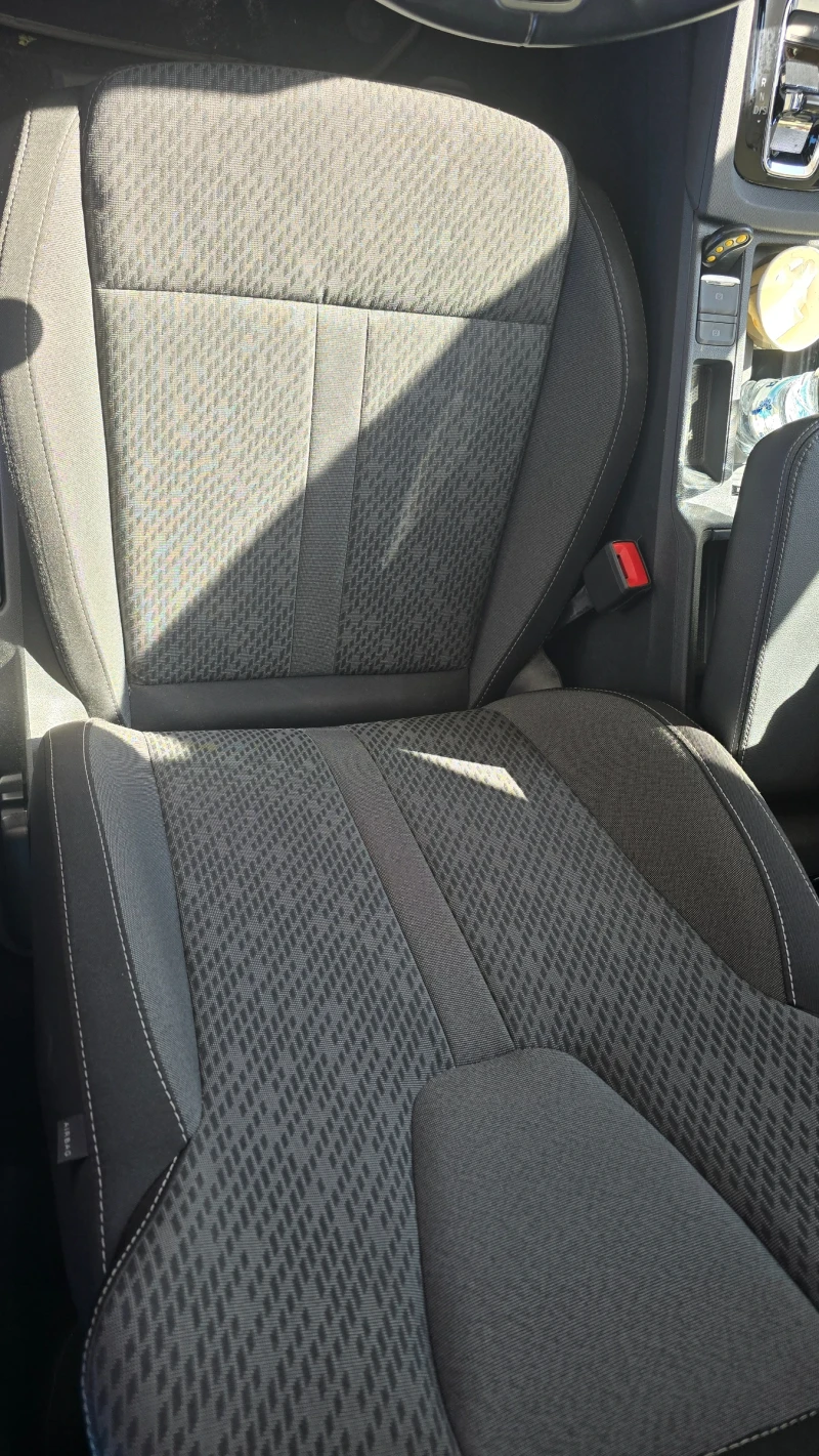 Skoda Octavia 1.5 eTSI/DSG/Combi/Edition+ /Disctr/Lane/Digitl/Am, снимка 15 - Автомобили и джипове - 52620905