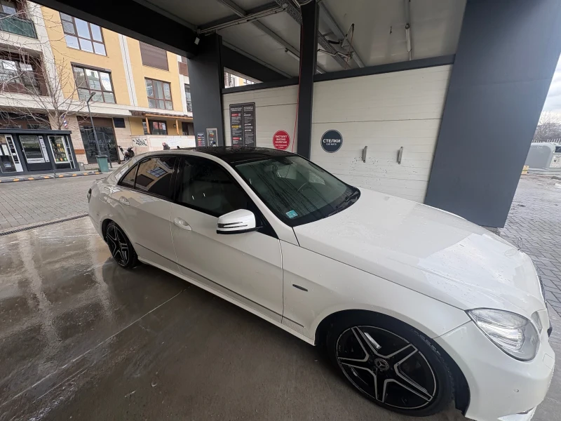 Mercedes-Benz E 350, снимка 8 - Автомобили и джипове - 53115295