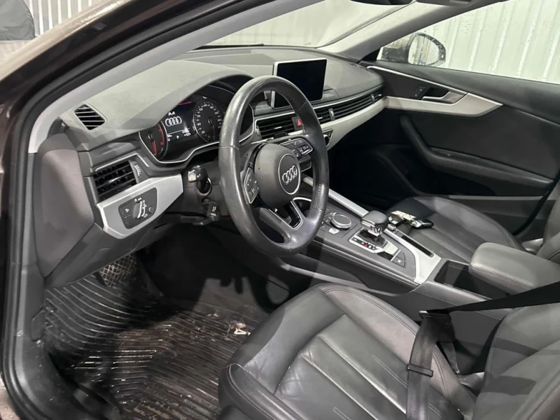 Audi A4 * Progressiv * CARFAX * БЕЗ ПЪРВОНАЧАЛНА ВНОСКА, снимка 5 - Автомобили и джипове - 53194160