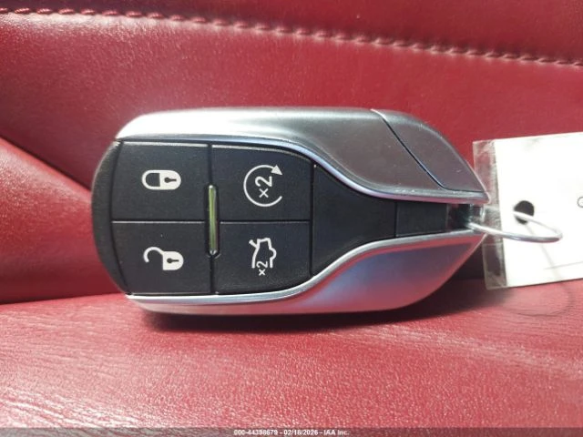 Maserati Ghibli S Q4* Кожа* Подгрев* Keyless* , снимка 15 - Автомобили и джипове - 53988418