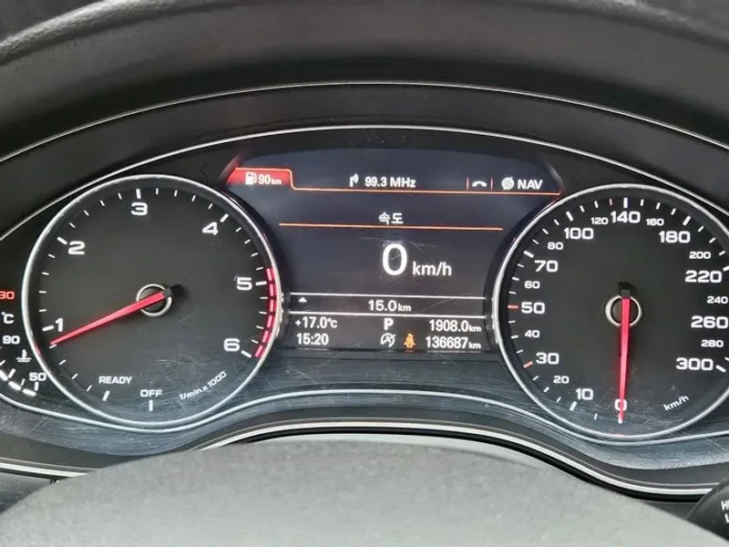 Audi A6 2.0 TDI Quattro, снимка 9 - Автомобили и джипове - 54561237