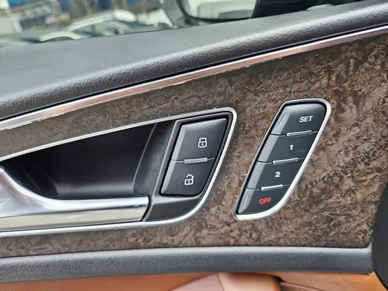 Audi A6 2.0 TDI Quattro, снимка 6 - Автомобили и джипове - 54561237