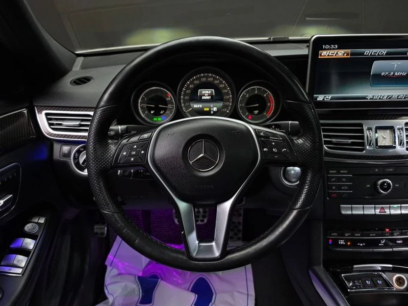 Mercedes-Benz E 220 E220 Bluetec Avantgarde Sport| 170к.с., снимка 14 - Автомобили и джипове - 56159920