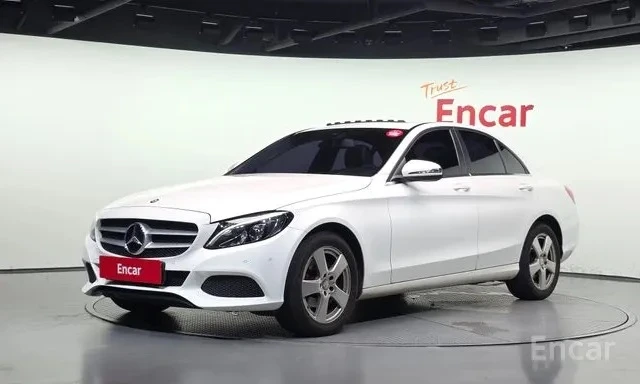 Mercedes-Benz C 200 Шибидах-Подгрев-Камера