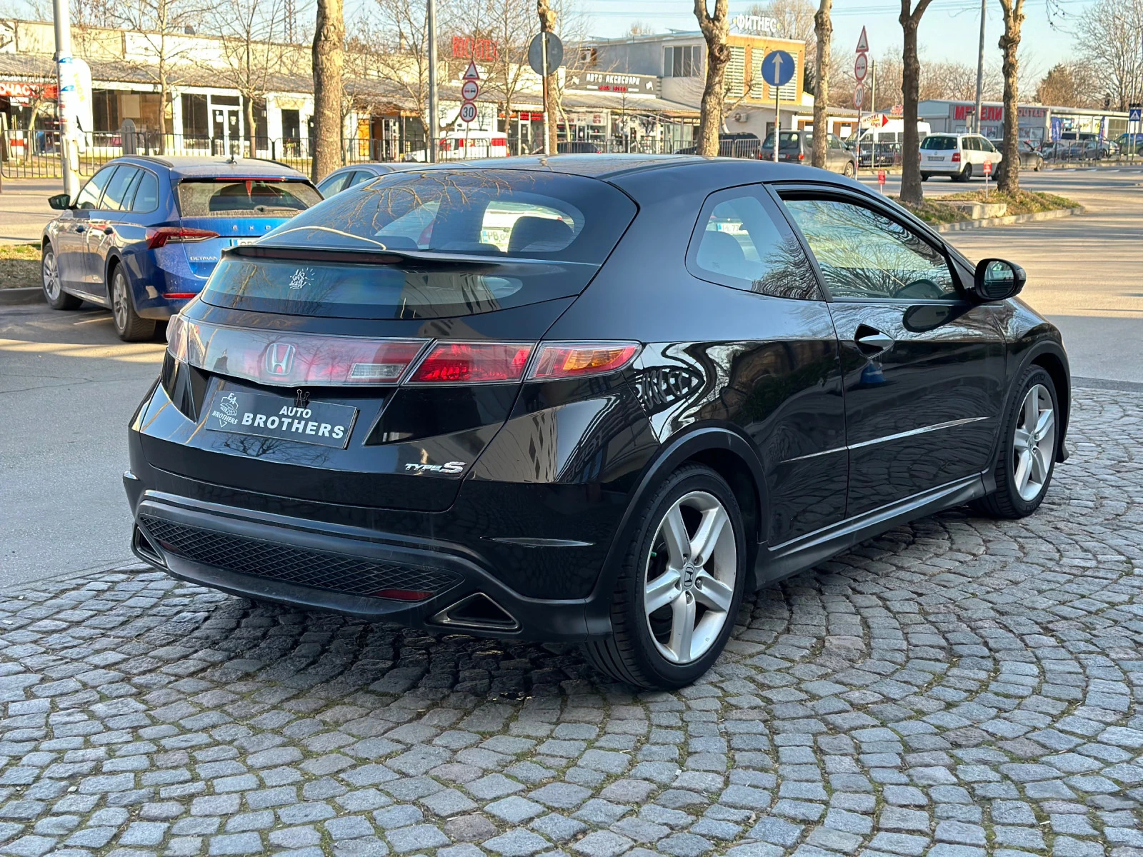 Honda Civic 1.8i VTEC  - изображение 5