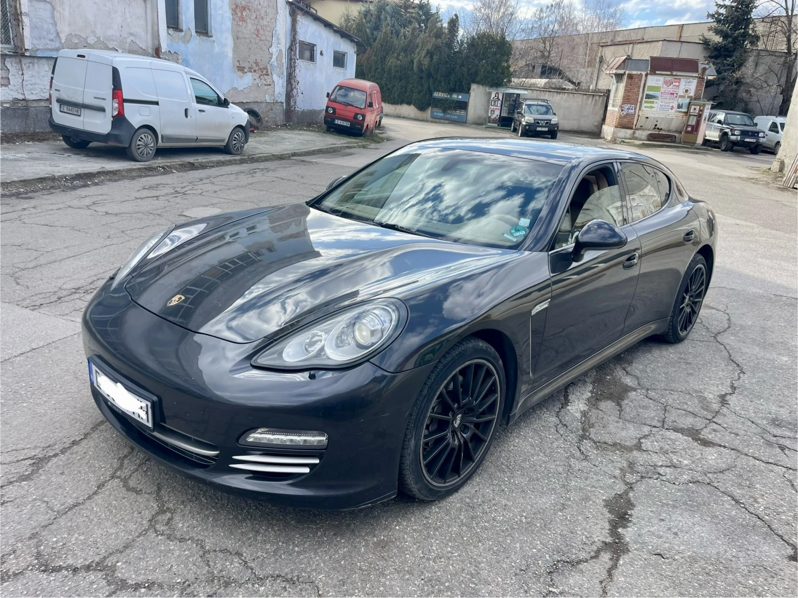 Porsche Panamera 3.0D platinum - изображение 6