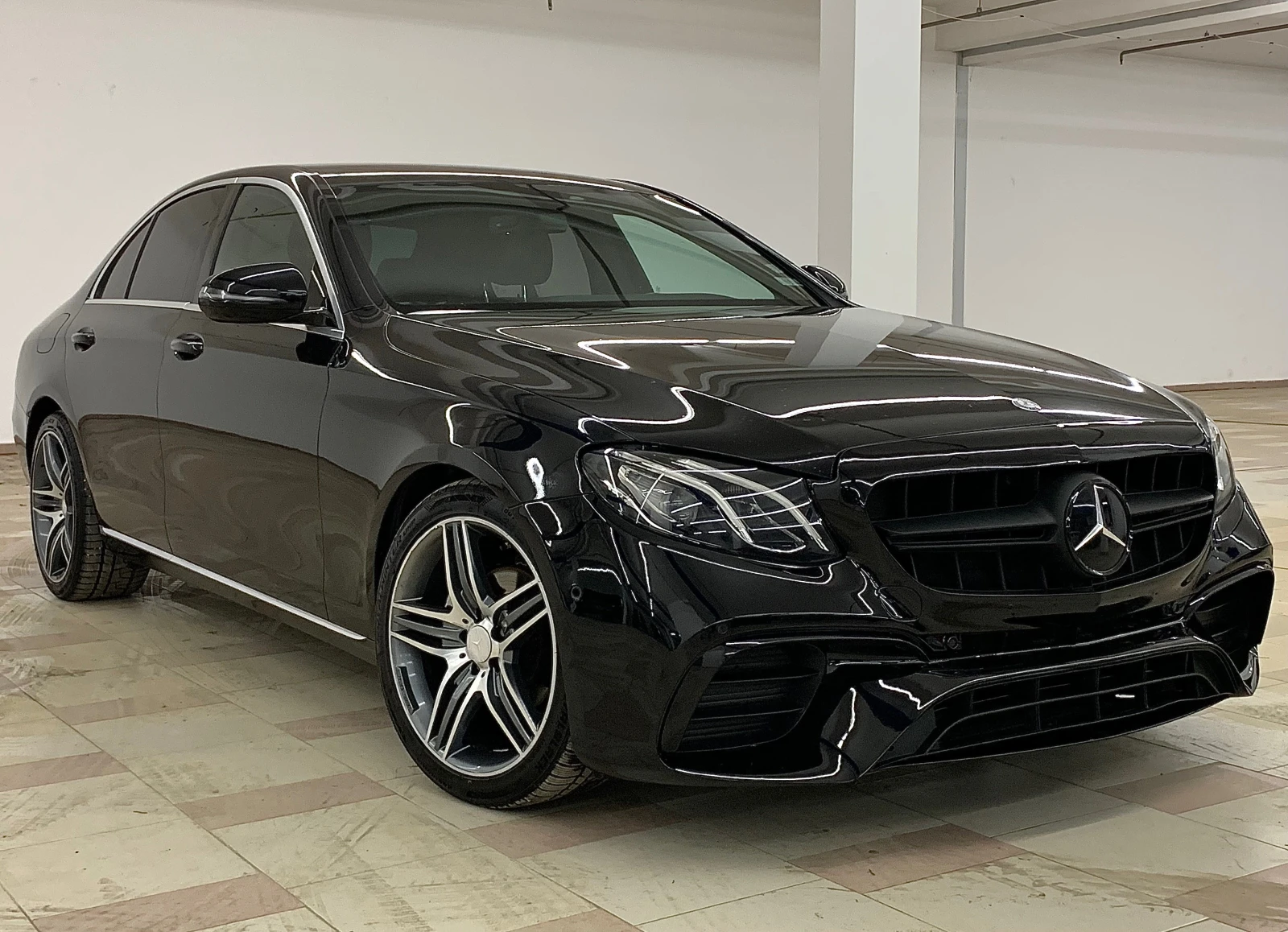 Mercedes-Benz E 220 AMG 6.3-Paket #VIRTUAL COCKPIT#PODGREV#BlindSpot# - изображение 3
