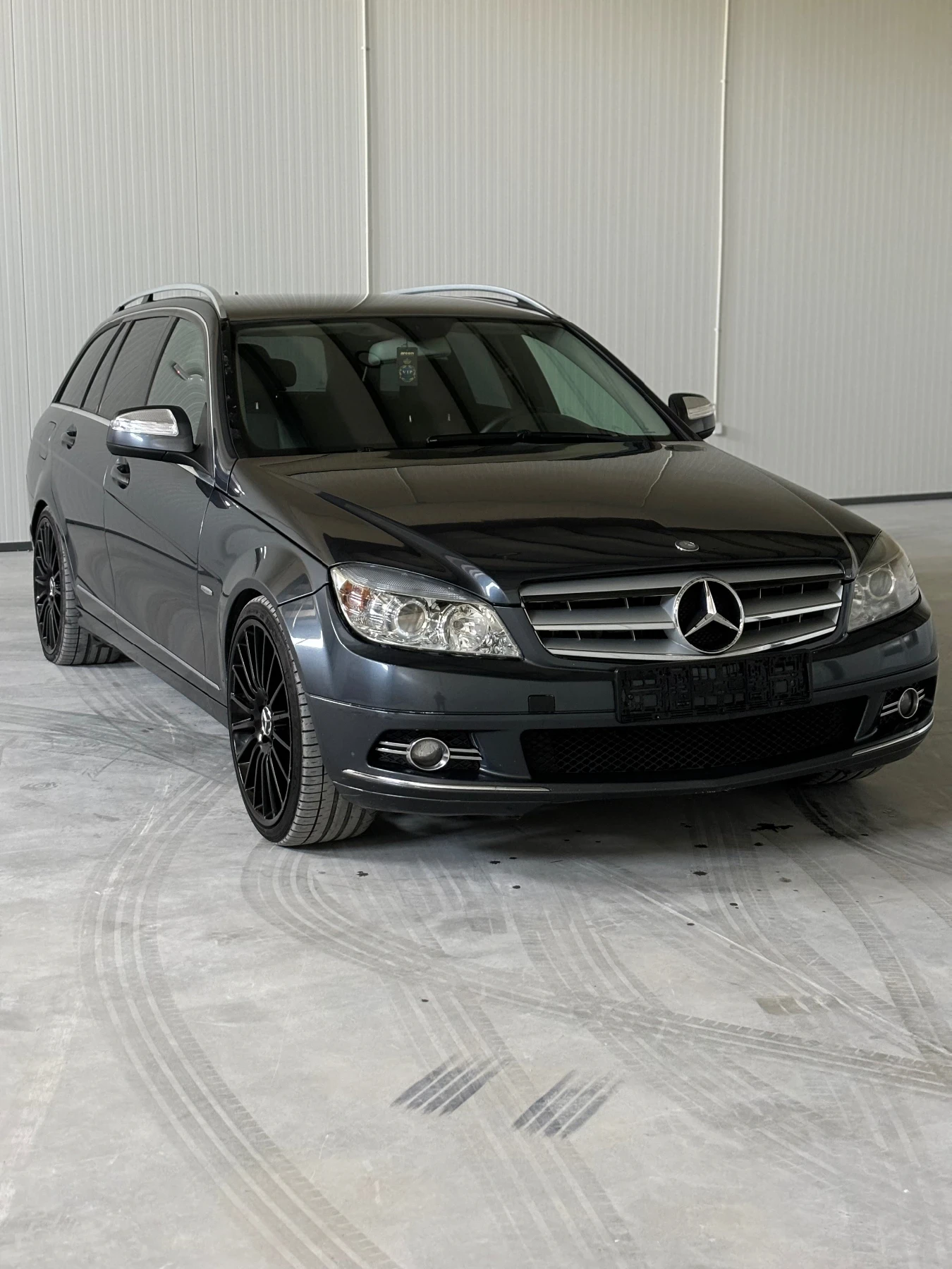 Mercedes-Benz C 320  - изображение 2