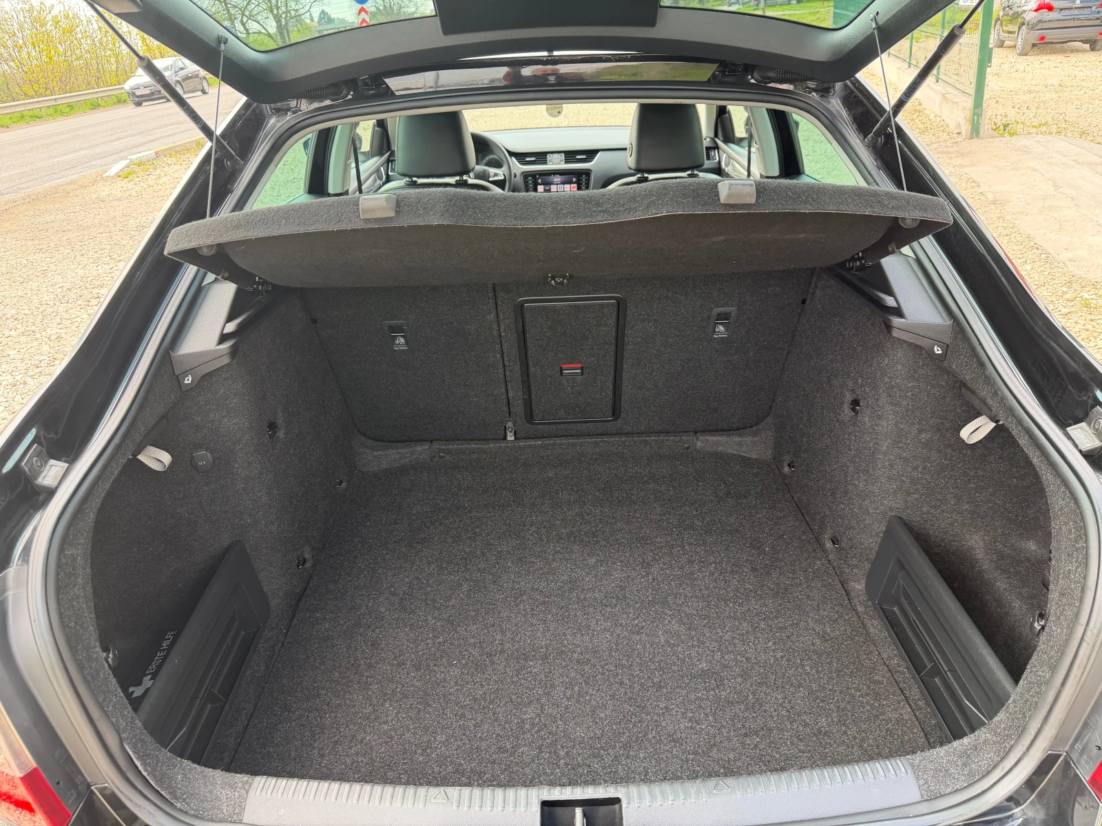 Skoda Octavia 2.0TDi/150p.s-Facelift/DSG/Sedan/Koja/Navi/TOP!!!! | Mobile.bg � ����������� 12