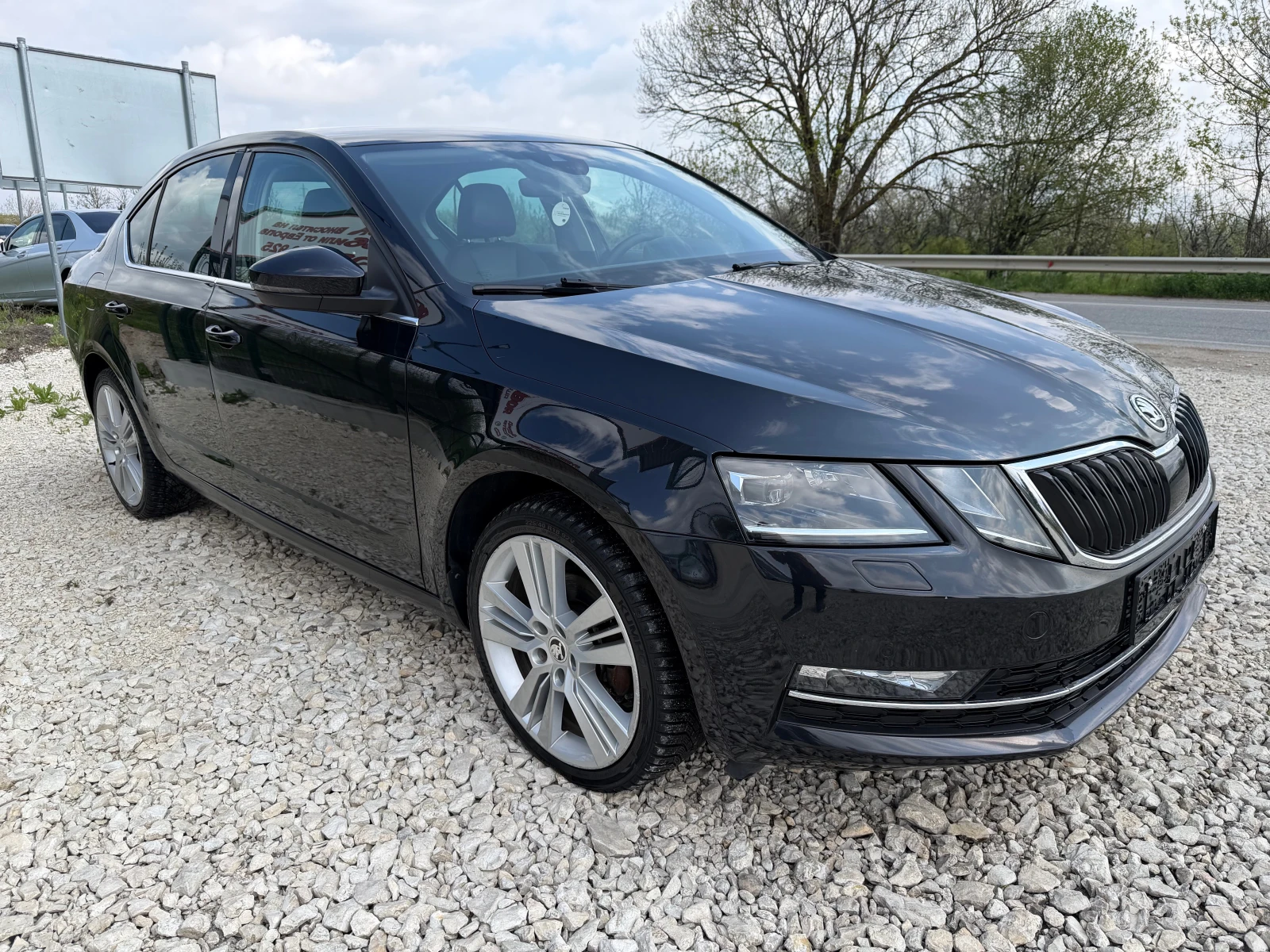 Skoda Octavia 2.0TDi/150p.s-Facelift/DSG/Sedan/Koja/Navi/TOP!!!! | Mobile.bg � ����������� 2