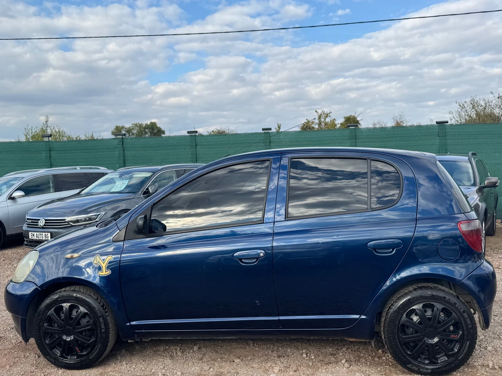 Toyota Yaris 1.0 68hp ГАЗ - изображение 6