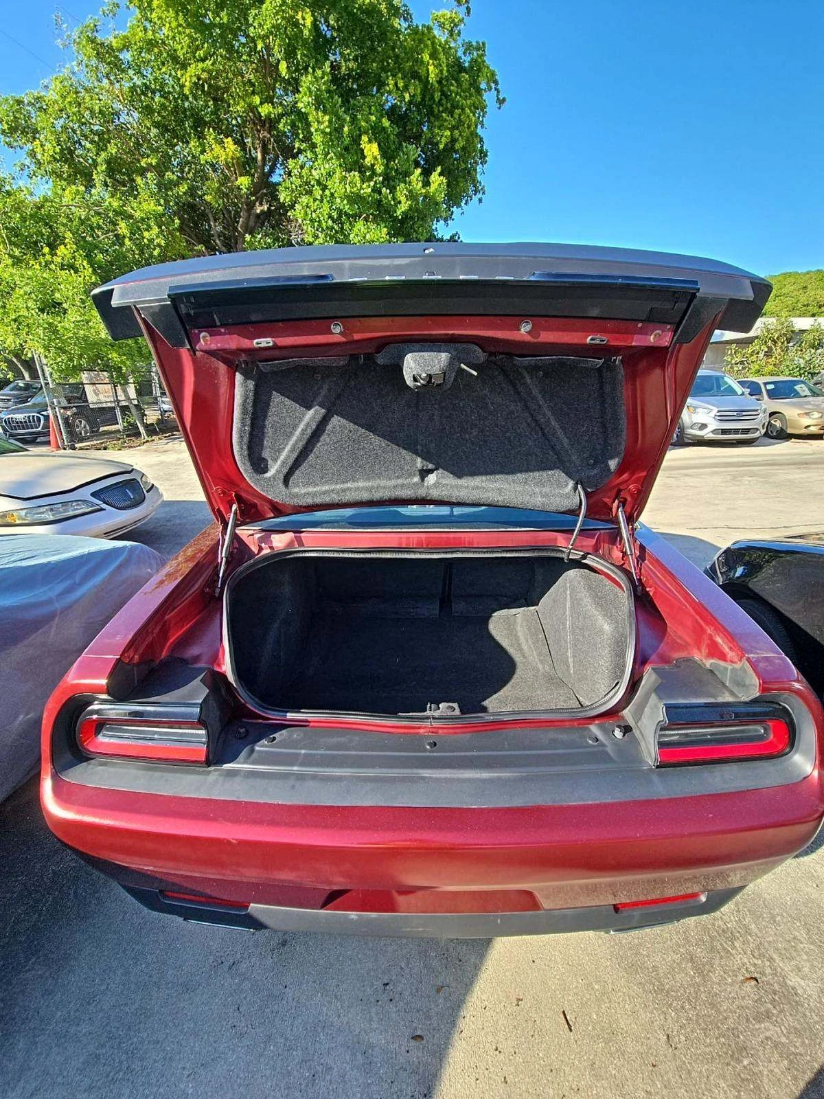 Dodge Challenger SXT | Mobile.bg   7