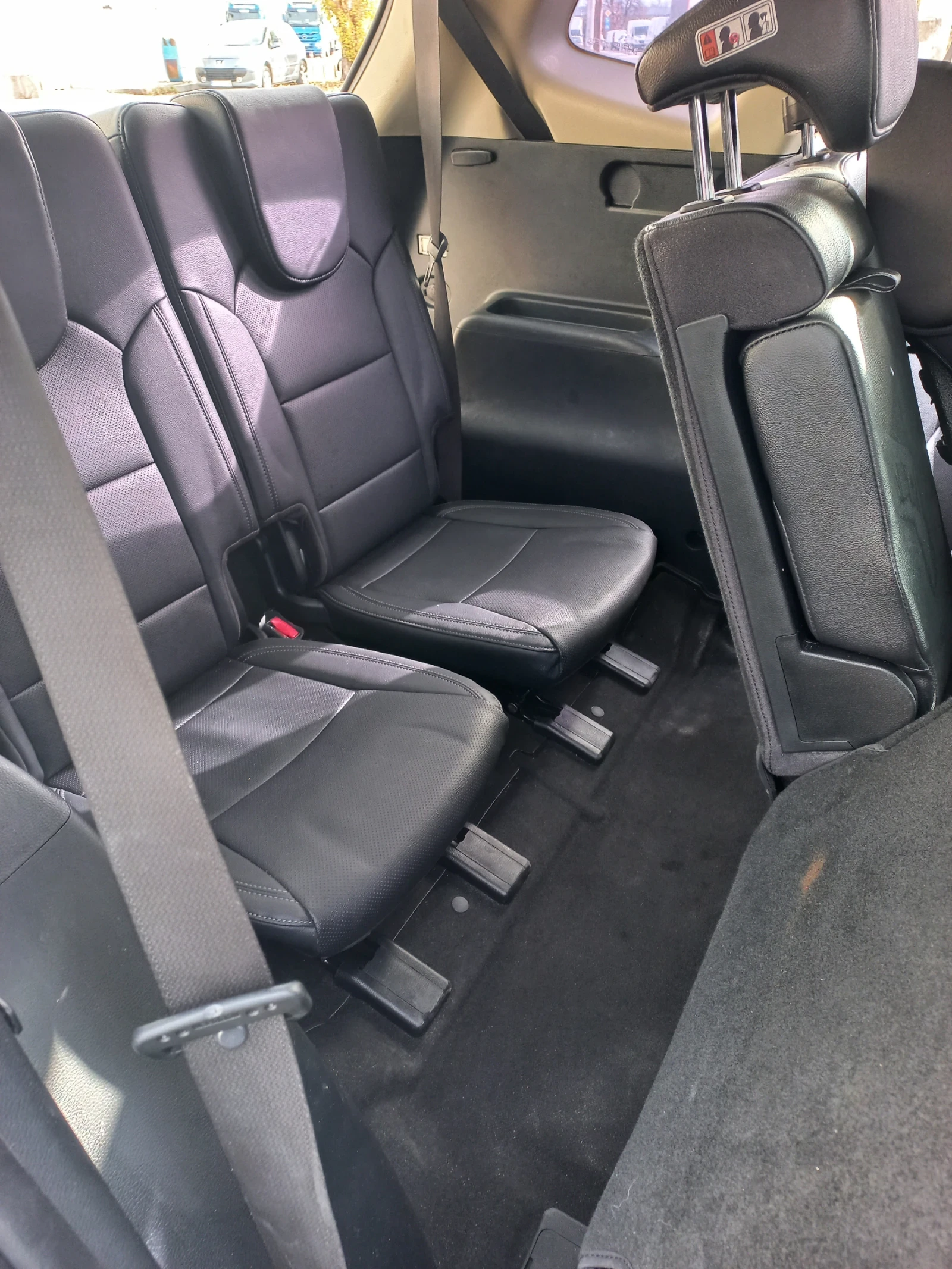 Kia Carens | Mobile.bg   13